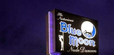 blue moon gentlemen's club reviews